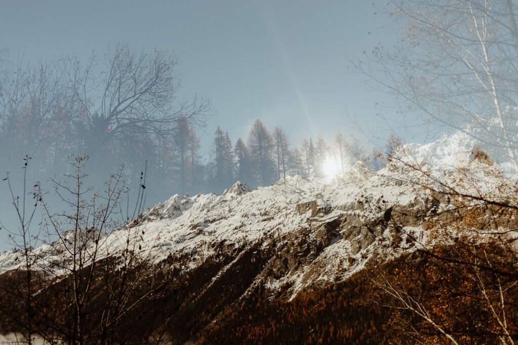 A snow-covered Brorrick mountain.